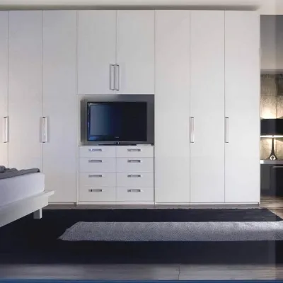 ARMADIO Armadio laccato opaco con vano-tv scontato del 30% di S75 in OFFERTA OUTLET