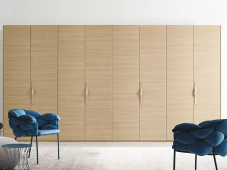 ARMADIO Armadio mod.leonardo con ante stondate scontato del 30% di Corazzin in OFFERTA OUTLET