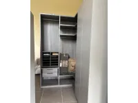 Armadio di Poliform modello Armadio in laccato opaco con sconto -77%