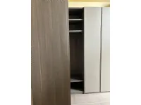 Armadio di Poliform modello Armadio in laccato opaco con sconto -77%