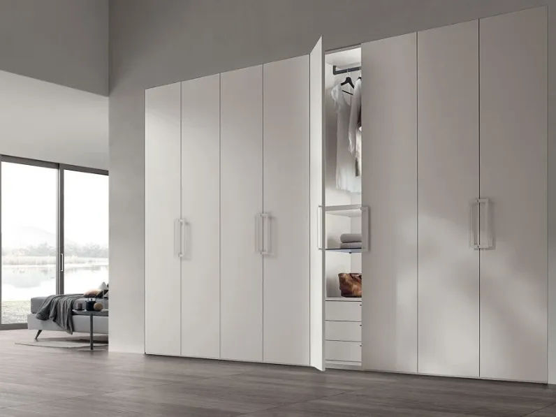 Armadio con ante battenti�moderno�Armadio Tomasella a prezzo ribassato
