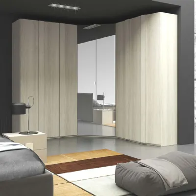 Armadio scontato 40% modello Cabina armadio angolare anta battente di Collezione esclusiva