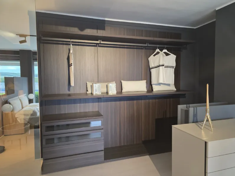 Armadio moderno Cabina armadio con pannelli boiserie di Dall'agnese a PREZZO OUTLET -50%