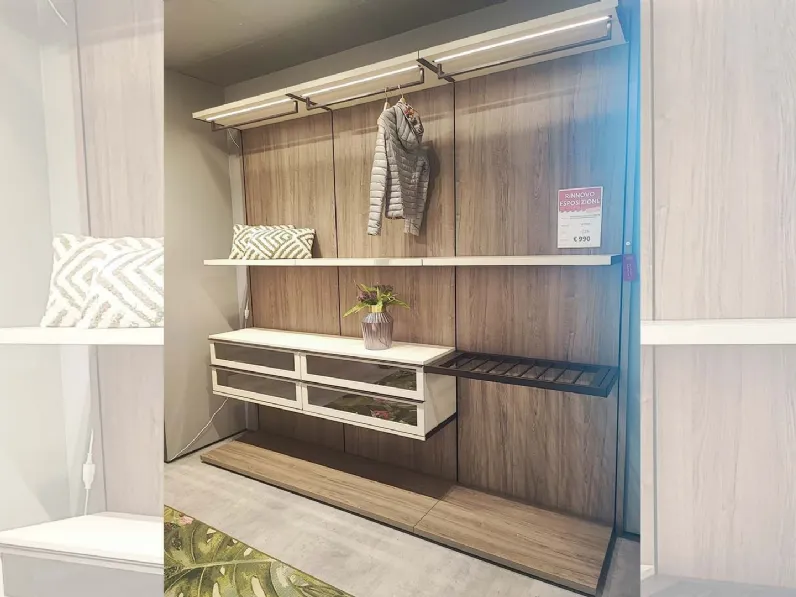 Armadio Cabina armadio Collezione esclusiva a senza ante in Offerta Outlet
