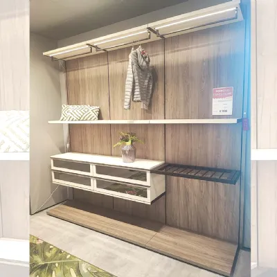 Armadio Cabina armadio Collezione esclusiva a senza ante in Offerta Outlet