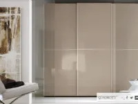 Armadio Colombini modello M551 linea Golf. Armadio con ante scorrevoli Quadrotti in finitura visone lux.