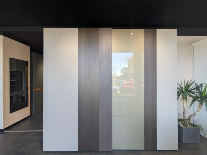 Armadio Colour realizzato in laccato opaco di Maronese acf scontato -41%