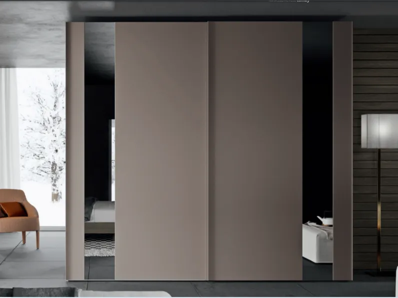 Armadio ante scorrevoli in laminato opaco Comby di Villanova
