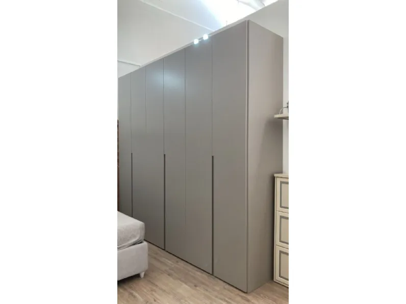 Armadio di Orme modello Filo 1200 in laminato opaco con sconto -19%