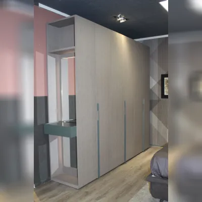 Armadio Leila Tomasella a cinque ante a prezzo scontato