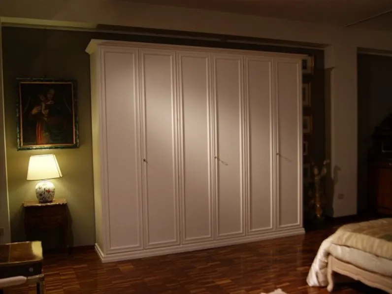 Armadio Domus Mobili scontato in stile classico Leonardo con ante battenti. Prezzi Outlet!