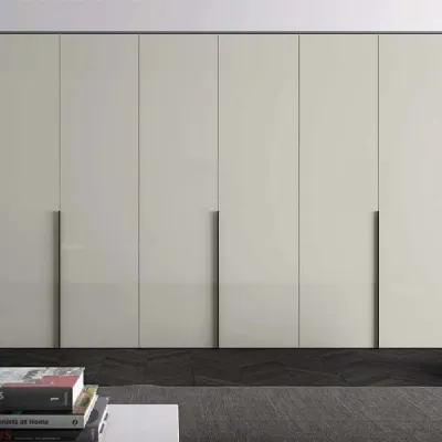 Armadio con ante battenti design Plana Pianca a prezzo scontato