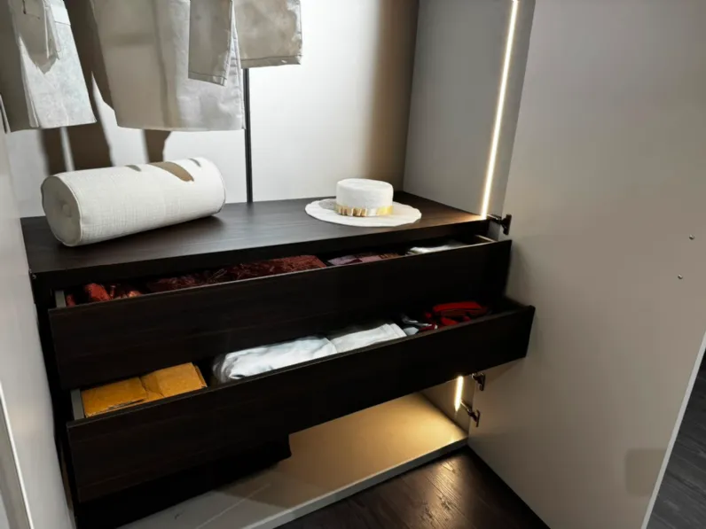 Armadio design Sipario plana di Pianca a PREZZO OUTLET -34%
