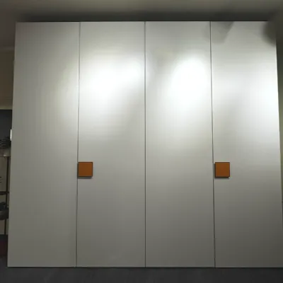 Armadio design Sipario plana di Pianca a PREZZO OUTLET -34%