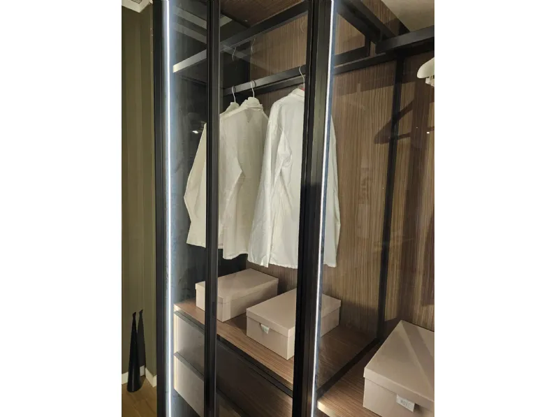 Armadio Crystal Adok con ante battenti SCONTATO a PREZZI OUTLET