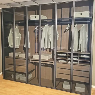 Armadio Crystal Adok con ante battenti SCONTATO a PREZZI OUTLET