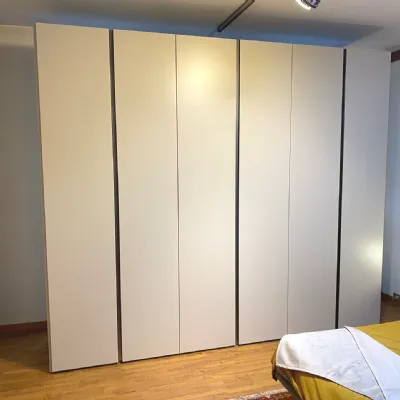 Armadio di Pianca modello Nastro in laminato materico con sconto -25%