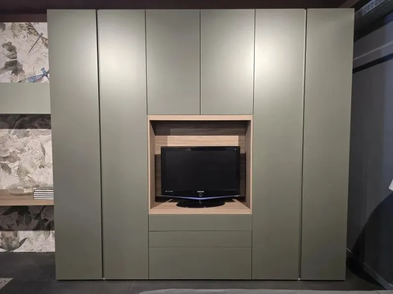 Armadio moderno Armadio battente dielle plana  di Dielle a PREZZO OUTLET -40%