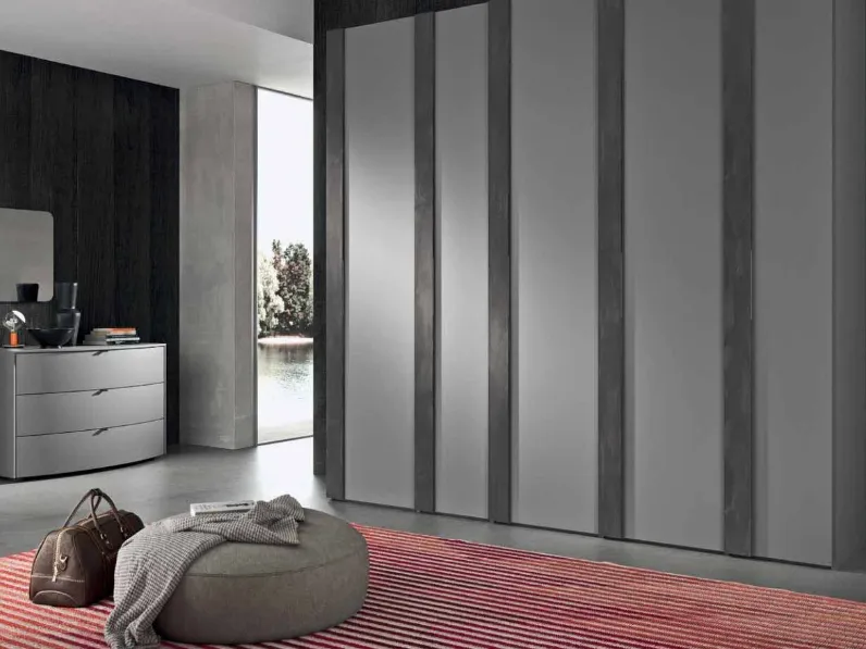 Armadio con ante battenti�moderno�Armadio mod. plisse' Mab a prezzo ribassato