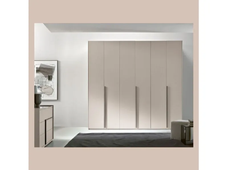 Armadio Armadio mod.town a 6 ante colore cashemere in promo-sconto del 40% realizzato in laminato opaco di Gierre mobili scontato -37%