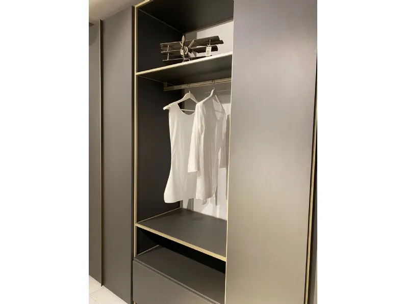 Armadio moderno Urban di Corazzin a PREZZO OUTLET -58%