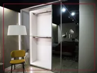 Armadio con ante scorrevoli a prezzo scontato modello Sintesi di Sangiacomo 