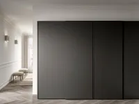 ARMADIO Armadio a 4 ante scorrevoli laccato opaco con maniglie con gola verticale di orme in promo-sconto del 40% di Orme in OFFERTA OUTLET