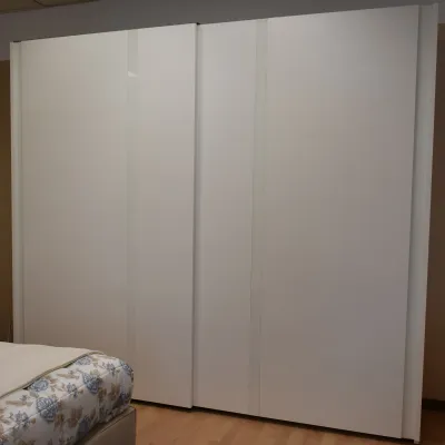 Armadio con ante scorrevoli�Escape di Mazzali a prezzo scontato