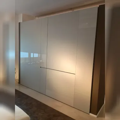 Armadio con ante scorrevoli modello Crea scontato del 59%