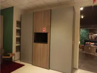 Armadio con ante scorrevoli a prezzo scontato modello Travers di Collezione esclusiva 
