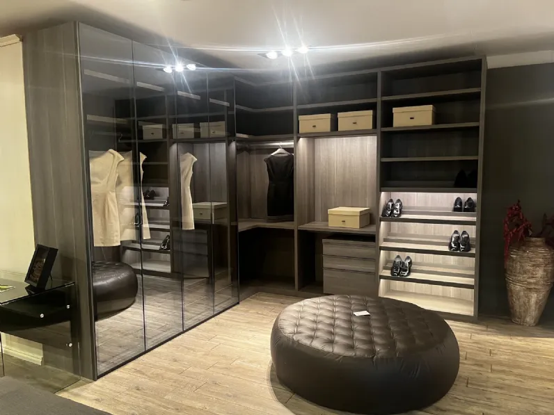 Armadio moderno Senzafine di Poliform a PREZZO OUTLET -50%