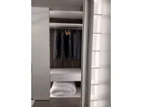 Armadio Core realizzato in laminato materico di Caccaro scontato -45%