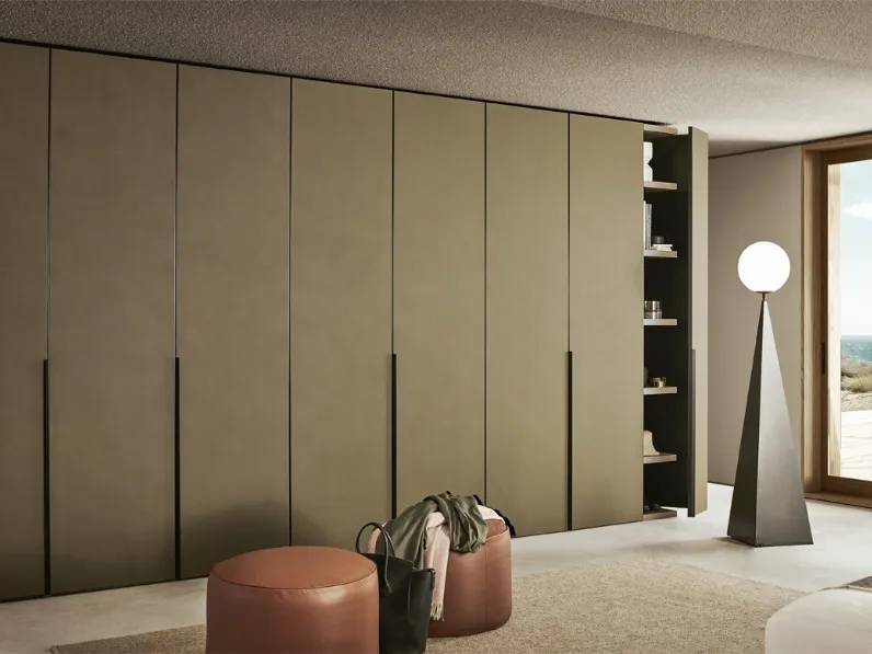 Armadio Cornice battente Pianca con ante battenti SCONTATO a PREZZI OUTLET