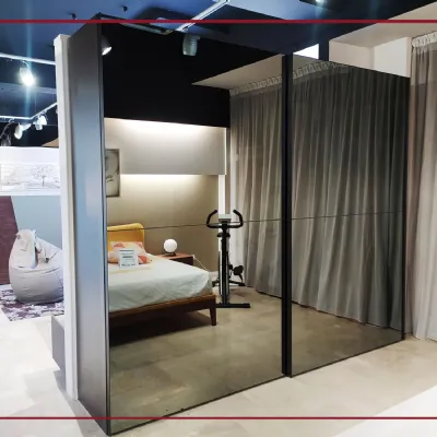 Armadio moderno Crystal di Novamobili a PREZZO OUTLET -35%