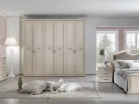 Armadio ante battenti in laminato opaco Armadio a 6 ante mod.demetra versione patinato beige con serigrafia centrale in promo-sconto del 50% di Gruppo silwood