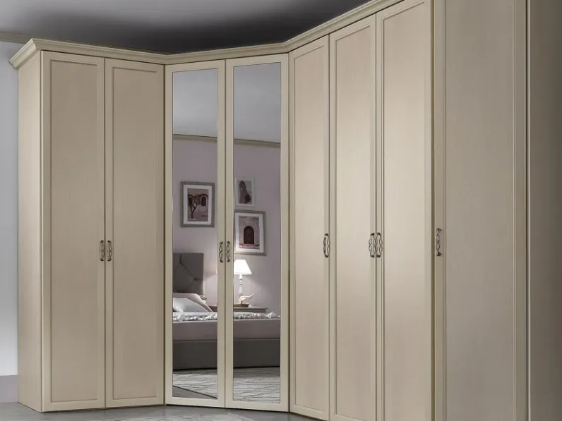 Armadio Demetra Gruppo silwood a sette ante in Offerta Outlet