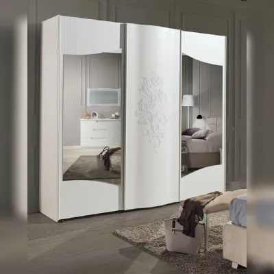 Armadio design Modello emilyArtigianalecon uno sconto imperdibile