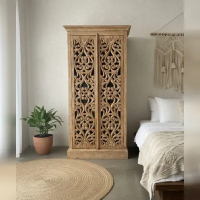 Armadio con ante battenti modello Armadio dispensa teak sbiancato scontato del 30%