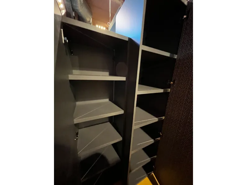 Armadio Dr di De rosso in OFFERTA OUTLET