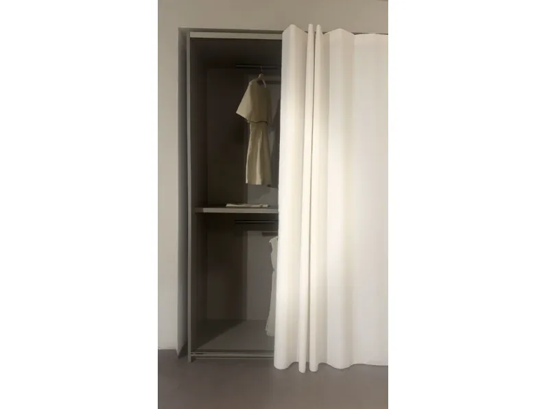 Armadio di Lago modello Et voila'  in laminato opaco con sconto -30%