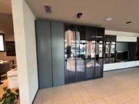 Armadio modello Armadio perry di Novamobili in laccato opaco 