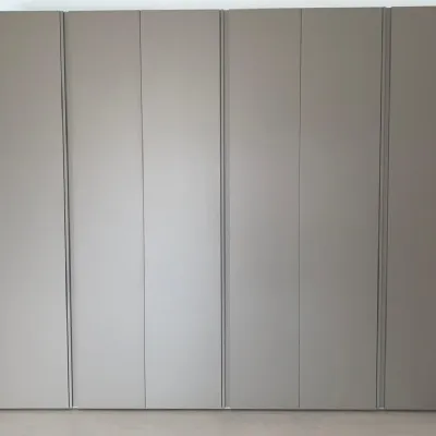 Armadio in laminato opaco Golf tre moduli a marchio Colombini casa scontato 