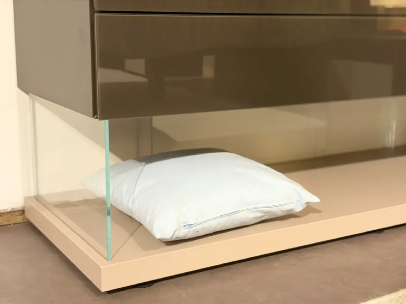 Armadio con cabina armadio a prezzo scontato modello Air walk in closet di Lago 