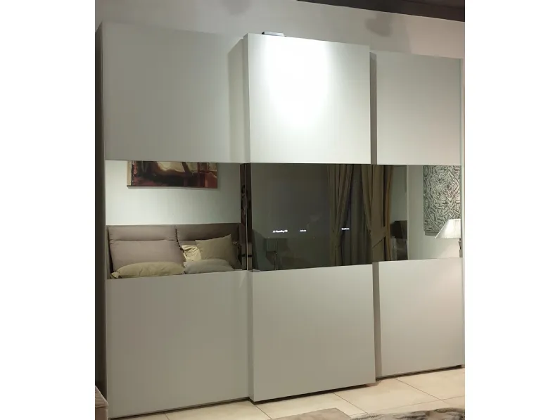 Armadio Maronese modello Wall blog con anta porta televisore a scomparsa A PREZZO SCONTATO