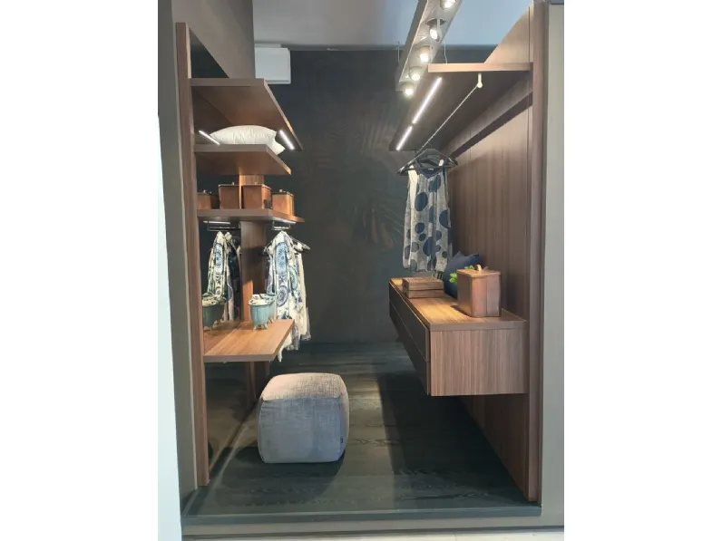 Armadio Anteprima realizzato in laminato opaco di Pianca scontato -59%