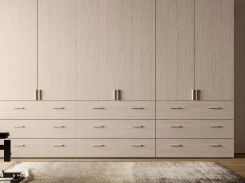 Armadio con ante battenti a prezzo scontato modello Armadio piano di Munari 