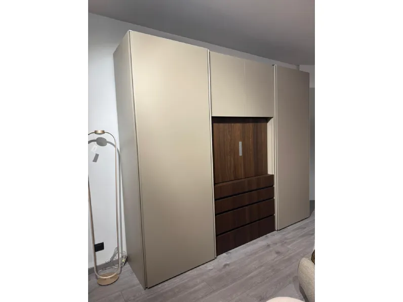 Armadio moderno Armadio sangiacomo odeon scorrevole di Sangiacomo a PREZZO OUTLET -40%