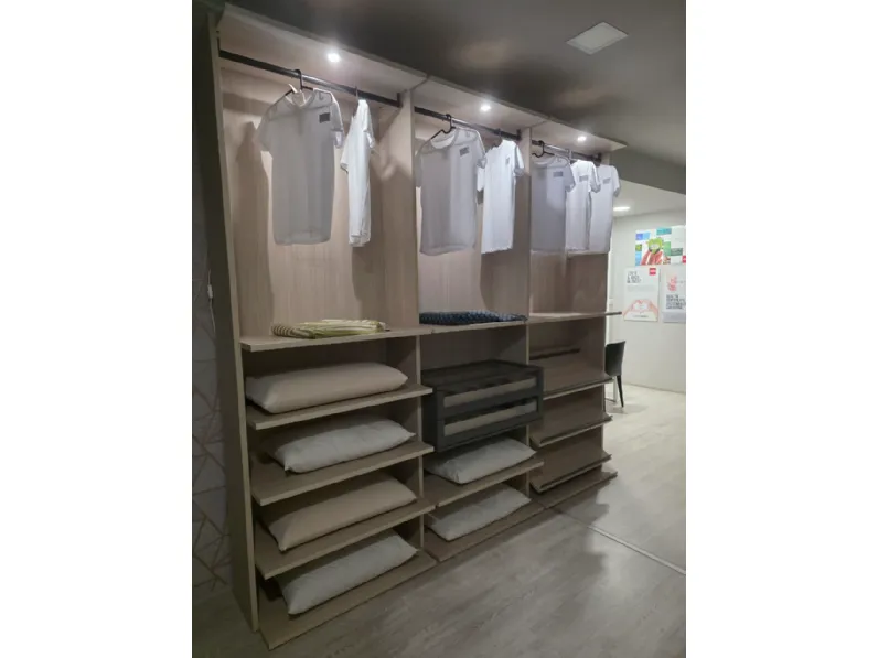 Armadio Cabina armadio golf pronta consegna Colombini casa a senza ante in Offerta Outlet