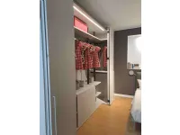 Armadio Camerino realizzato in laminato materico di Caccaro scontato -40%