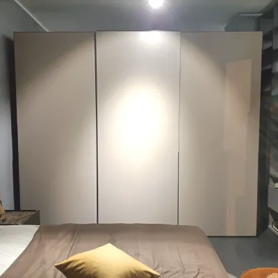 Armadio con ante scorrevoli�moderno�Cornice scorrevole Pianca a prezzo ribassato